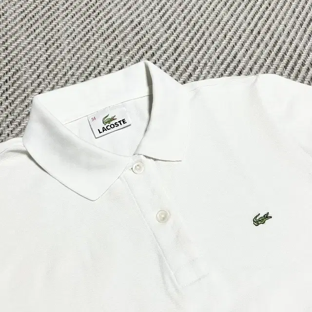 [ S ] Lacoste 라코스테 화이트 코튼 슬림핏 카라티