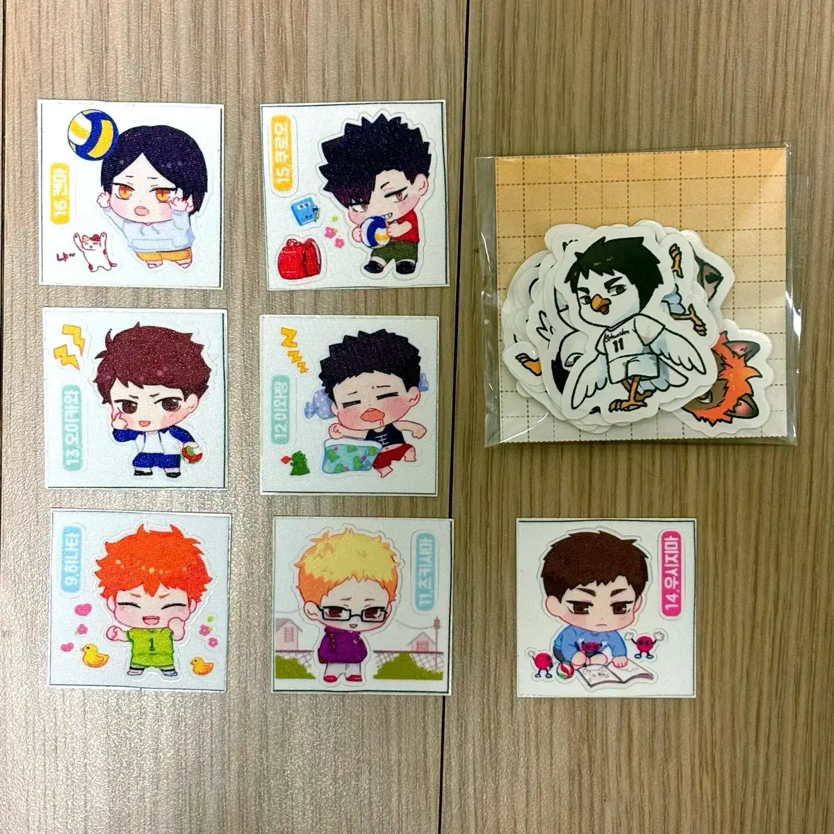 [bulk] haikyuu tibusil sticker unofficial goods unofficial goods kenmakurootsukishimaoikawa