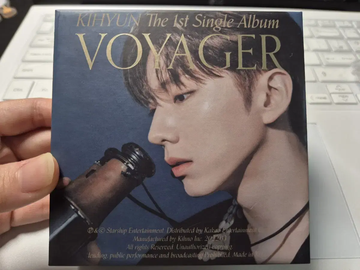 Monsta X kihyun Voyager Kit Album