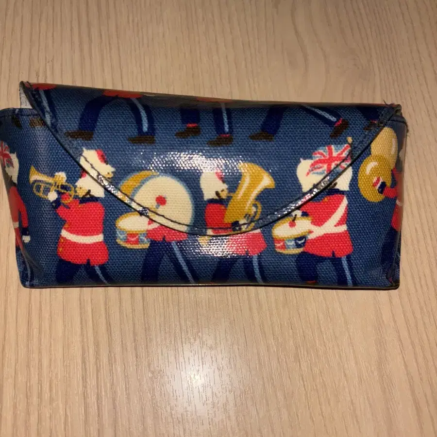 Cath Kidston 안경통