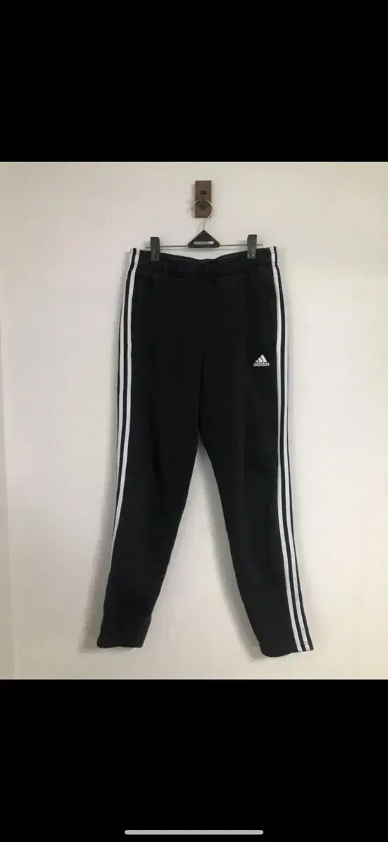 (30)Adidas Essential Training Pants