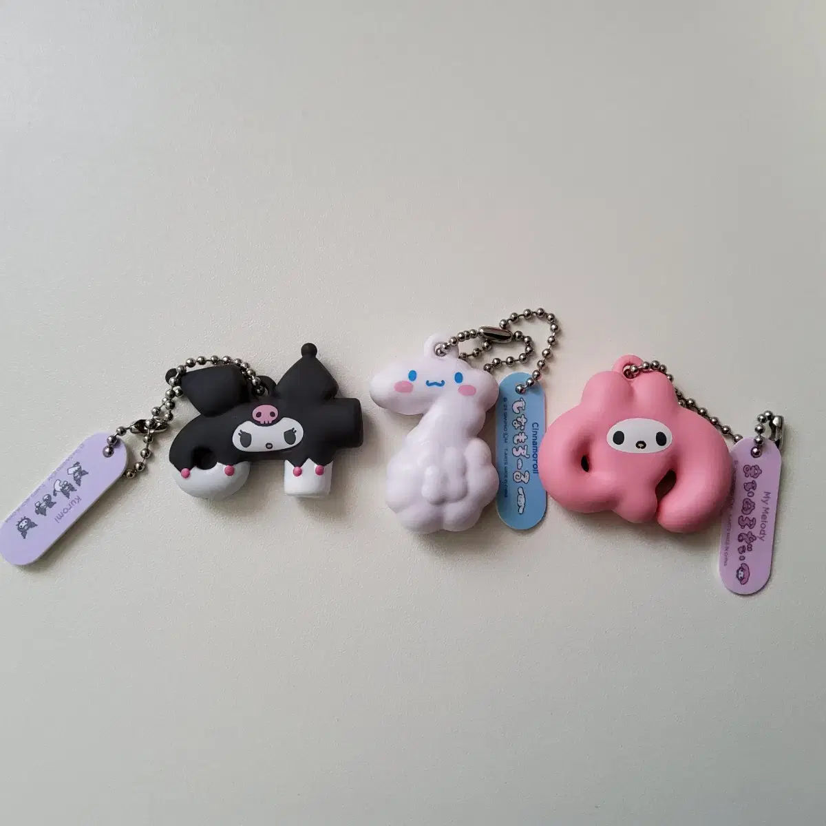 Sanrio Hiragana Character Mascot Gacha Mai Melody Kuromi Cinnamon Rolls