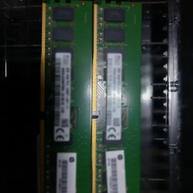 하이닉스DDR4 8G 2400T저전력x2개 16G