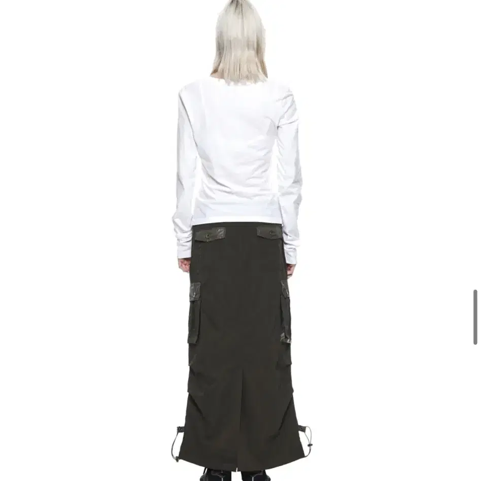 마뗑킴 CARGO MAXI SKIRT IN KHAKI