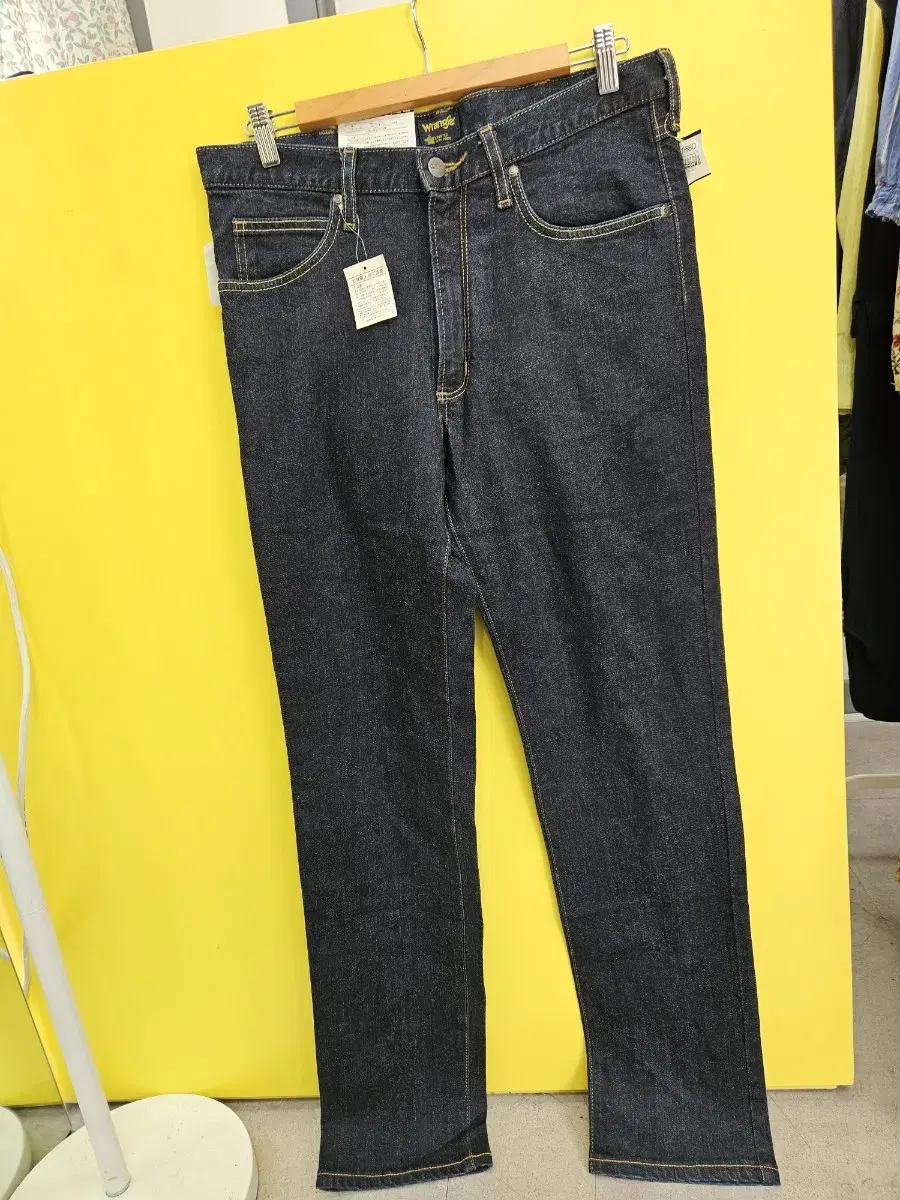 *Wrangler Jeans (Made in Japan