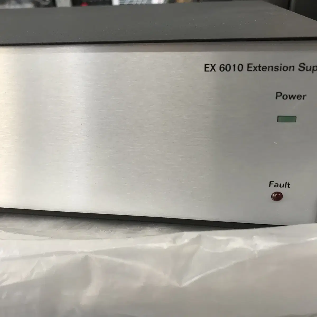 슈어 EX6010 전원 공급장치 판매합니다 .