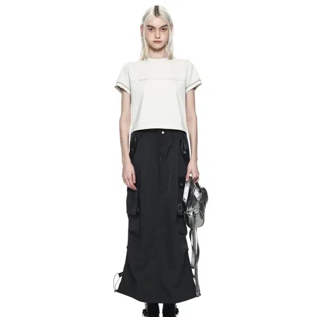 마뗑킴 CARGO MAXI SKIRT IN CHARCOAL 2