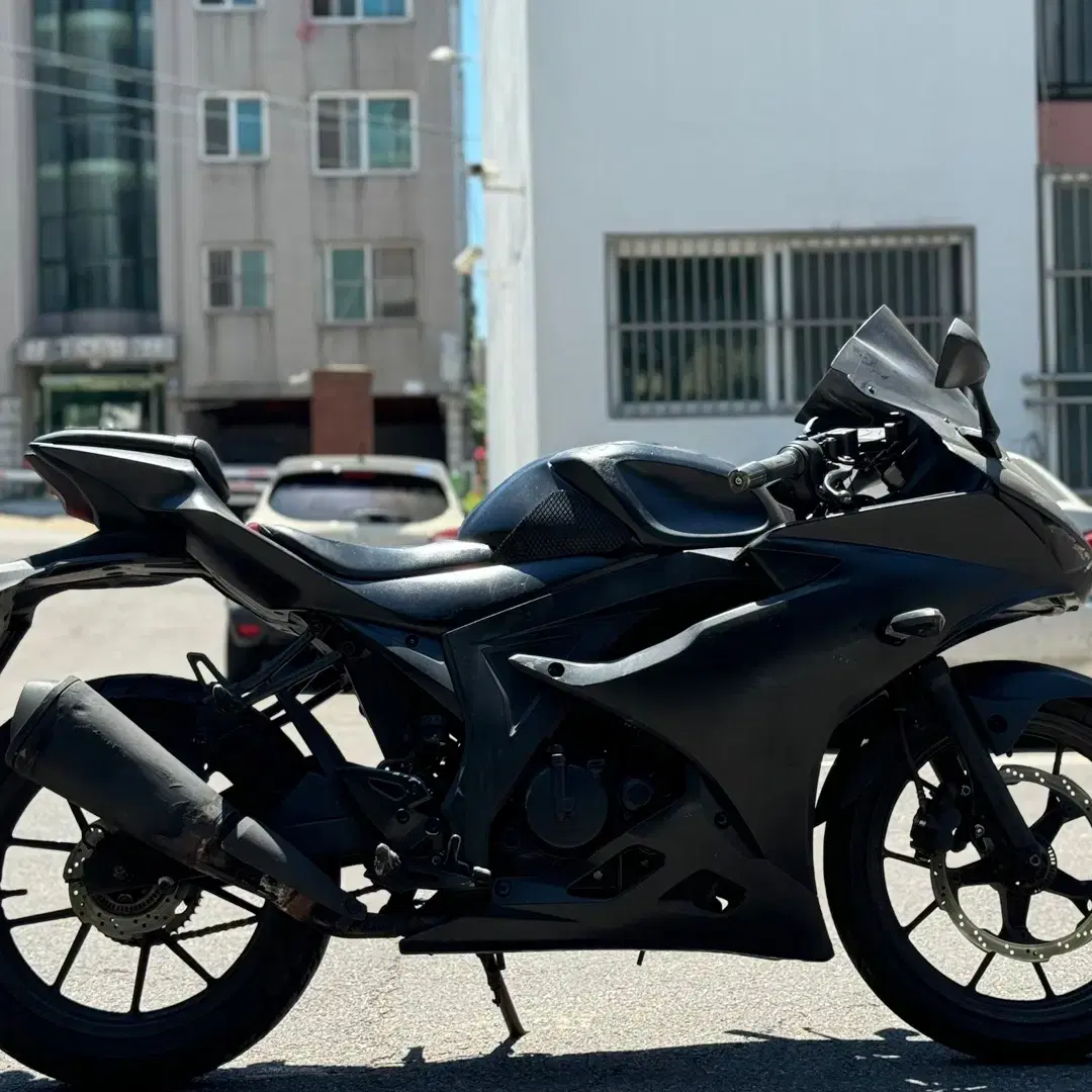 [경정비완료]스즈키 gsx-r 125 2020년형 A급 판매합니다