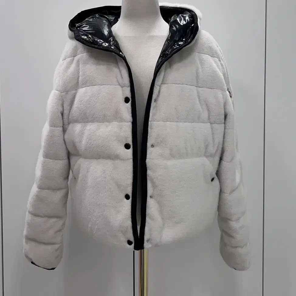 정품 moncler 몽클레어 malp 리버서블 에코퍼 다운 후드 패딩 0