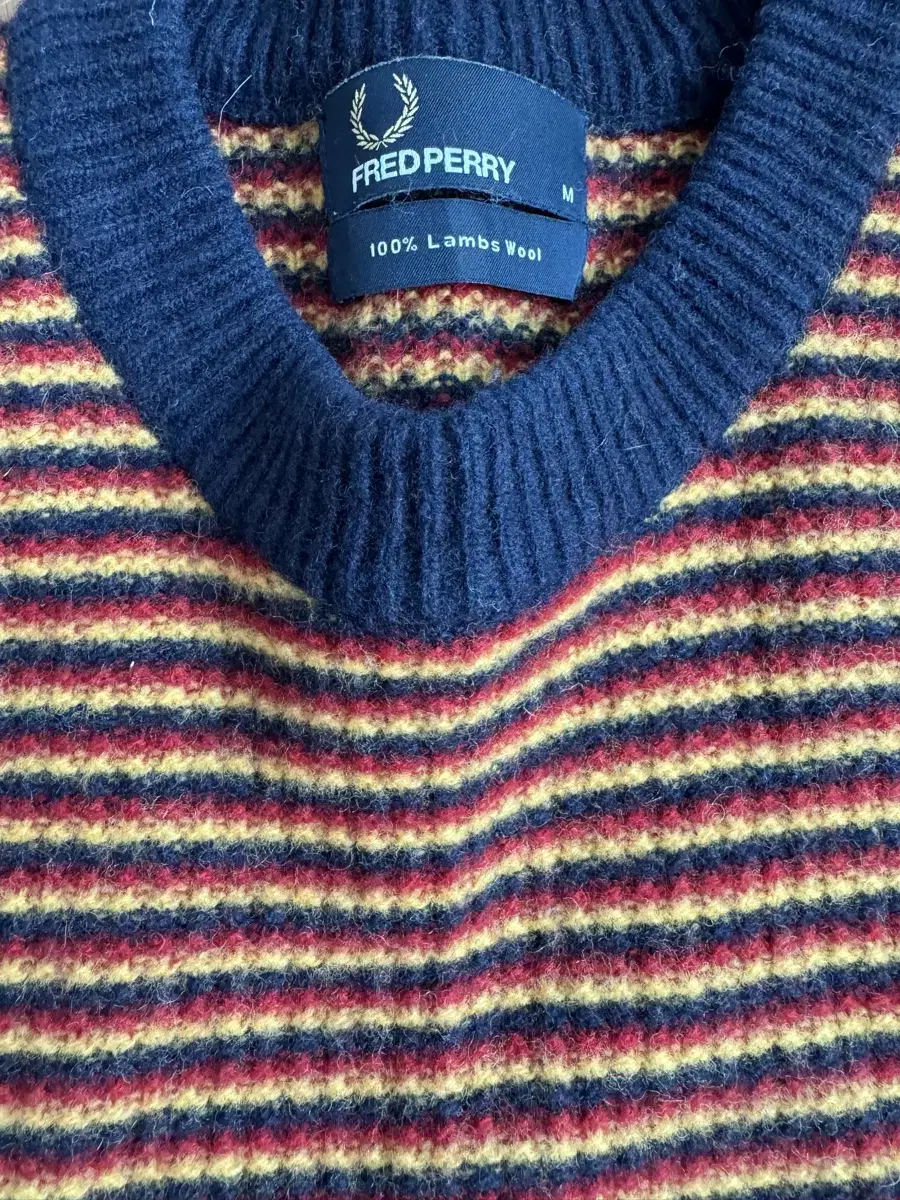 Fred Perry Lambswool Knit size M