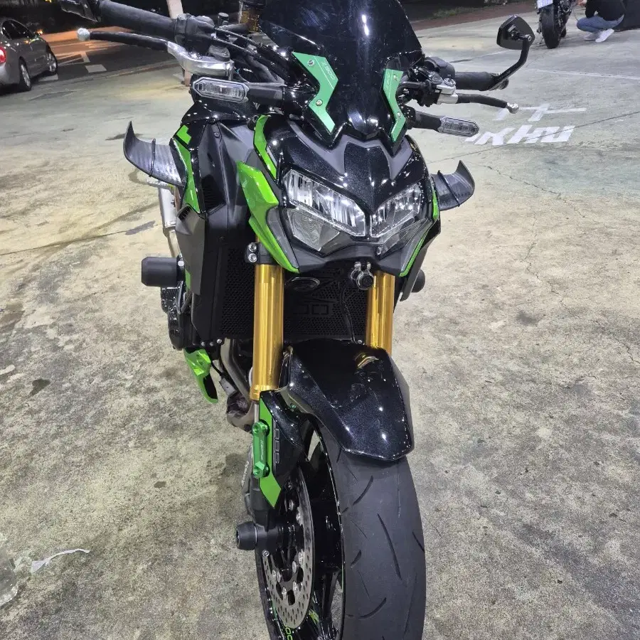 급처 가와사키 23년식 z900 z900se 올린즈/브렘보 브레이크 판매