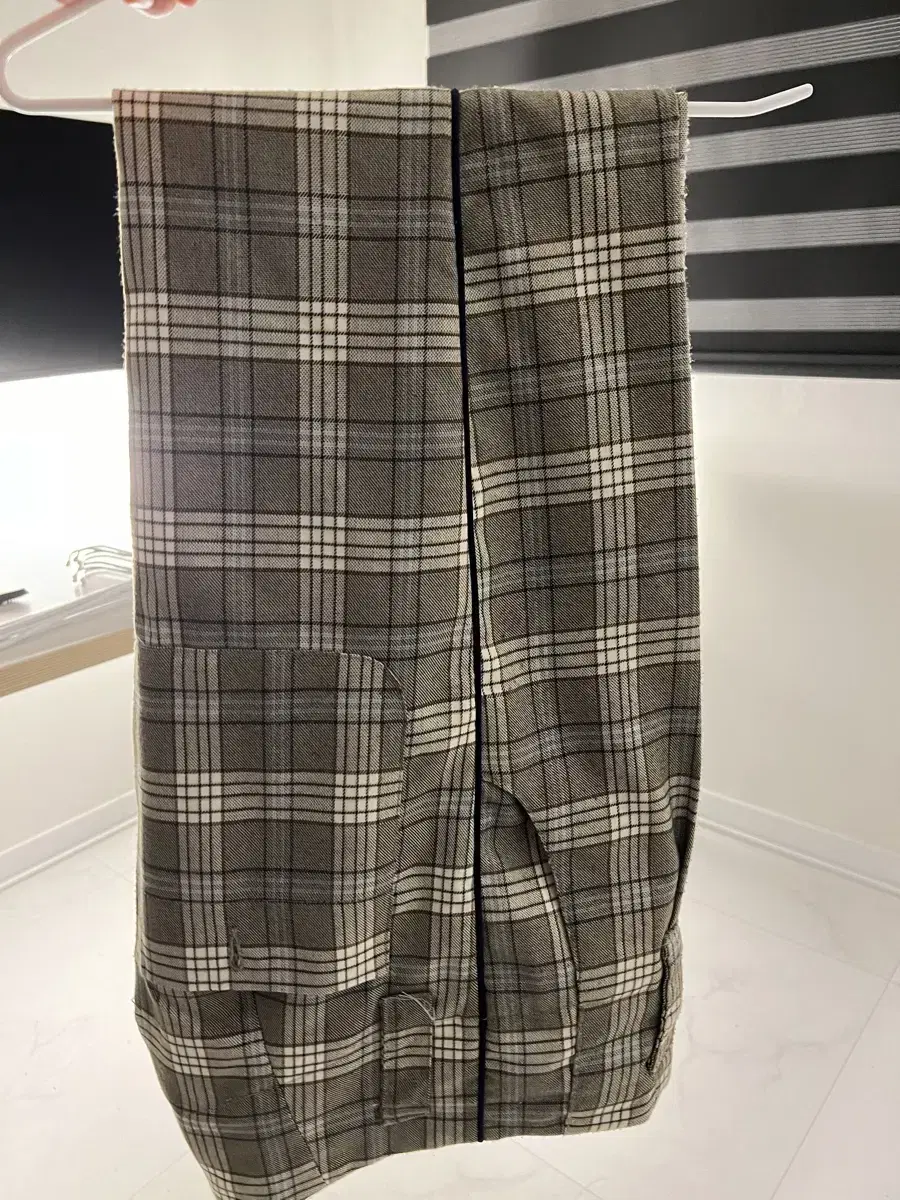 Romantic Crown Check Classic Slacks