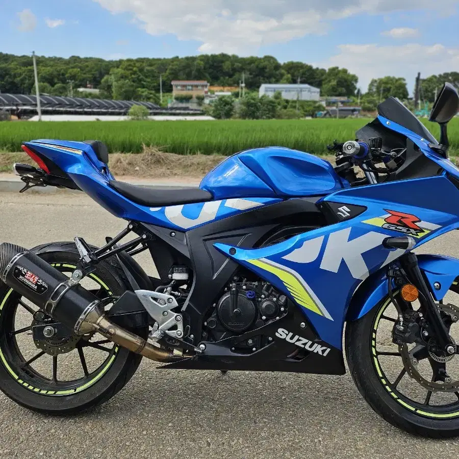 스즈끼gsxr125  18년식 265만원 요시무라정품 풀배기 구변