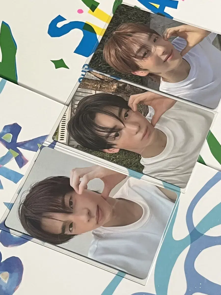 Tours Vol. 2 weverse pre-order benefit photocard + Mirror