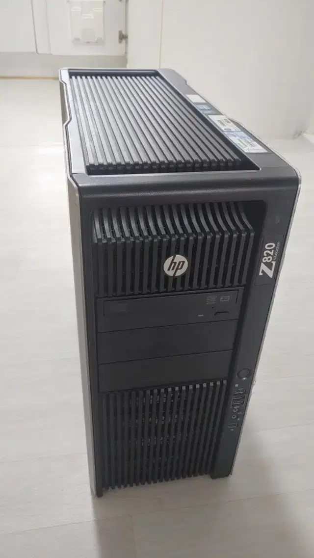 HP Z820 워크스테이션 베어본