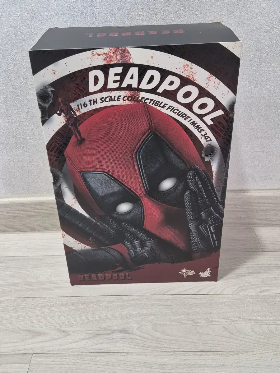 Hot Toys Marvel Deadpool 1 Figure MMS347 1/6