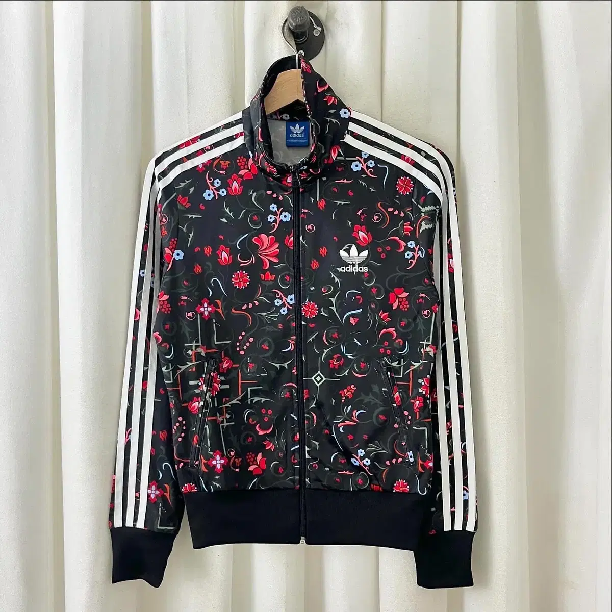 Adidas Flower Pattern Back Logo Three-Stripes Jersey