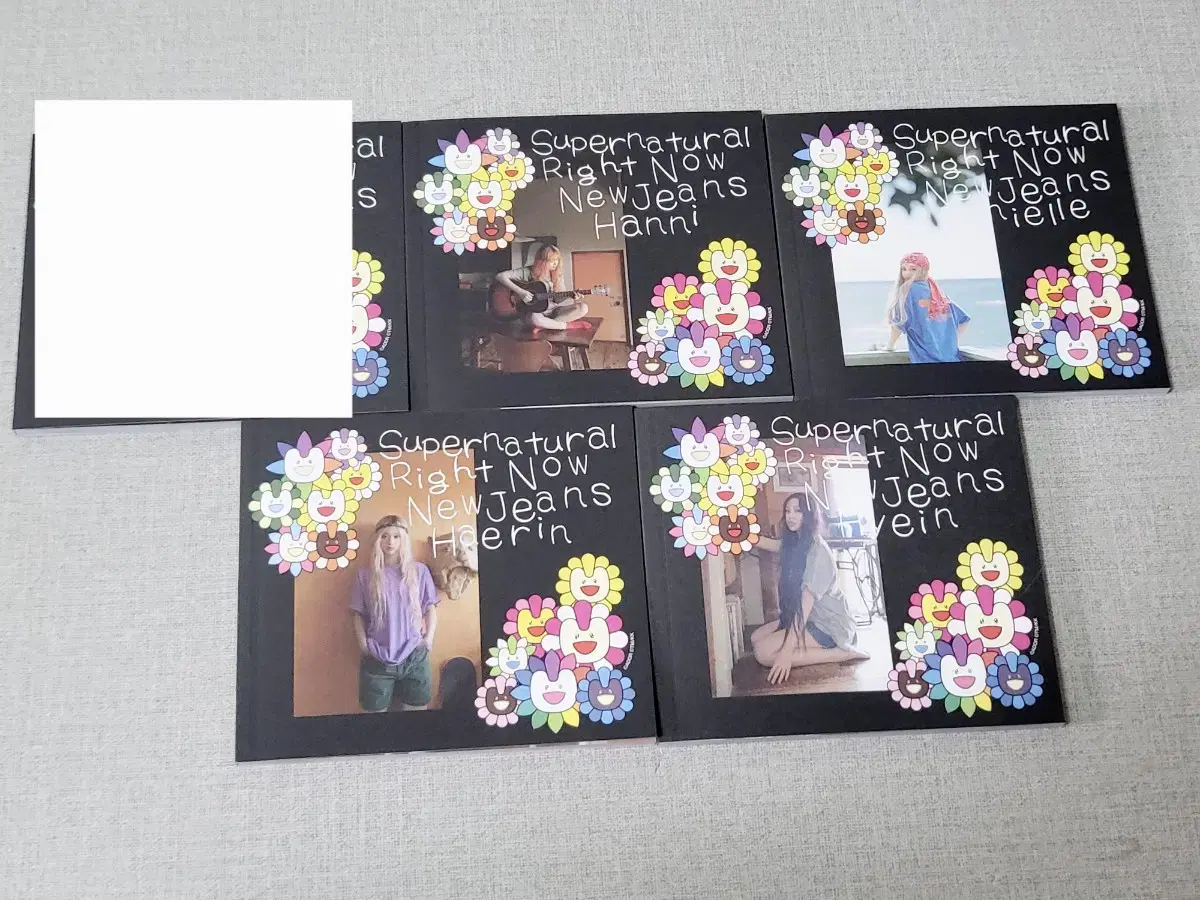 New Jeans Supernatural CD photobook postcard buncheol Sobun minji hanni danielle Haerin