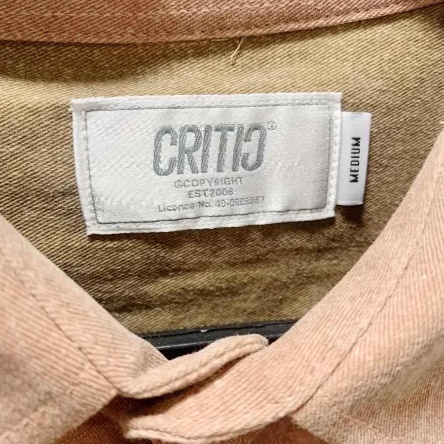 CRITIC 셔츠