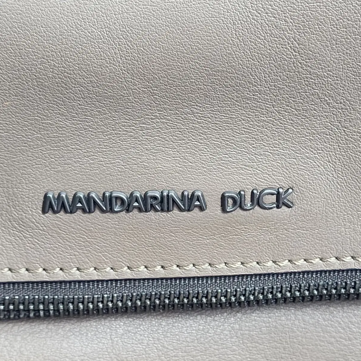 MANDARINA DUCK 만다리나 덕 백팩