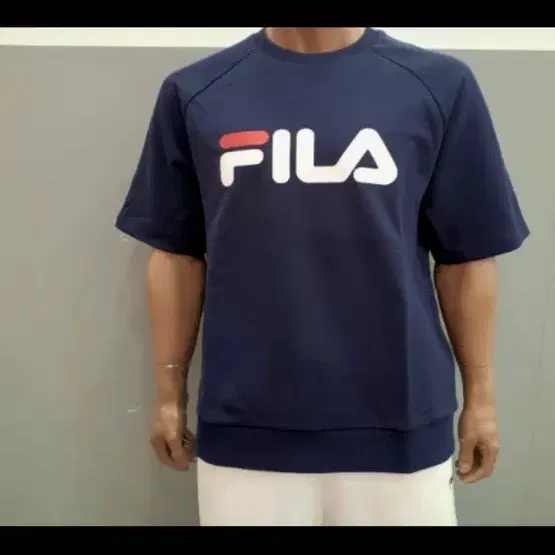 FILA 휠라 남성 반팔티 새상품!!