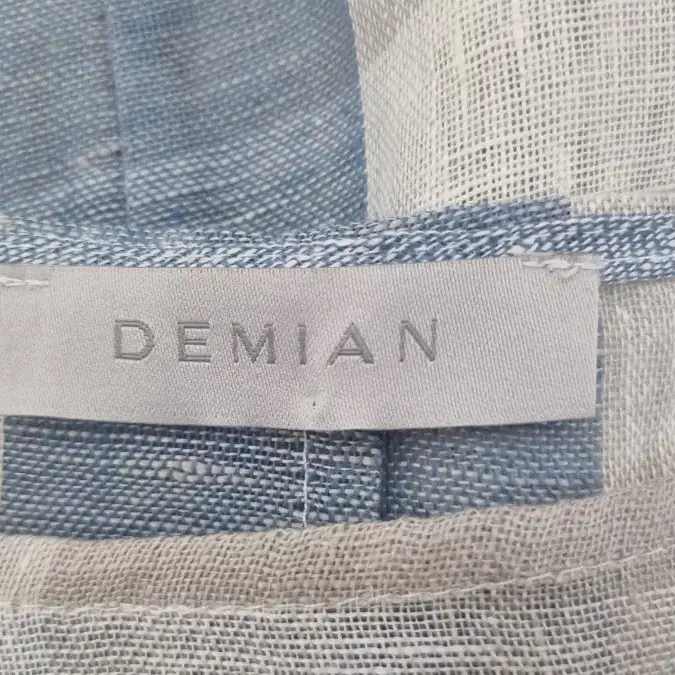 DEMIAN 데미안 마100% 체크블라우스