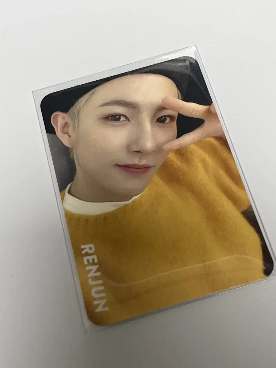 NCT Dream Yellow Renjun Photocard