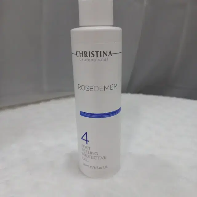 Step4'Christina RoseDeMer protective gel