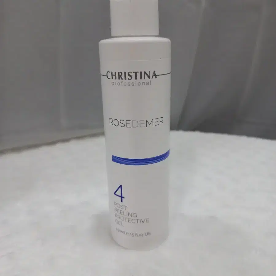 Step4'Christina RoseDeMer protective gel