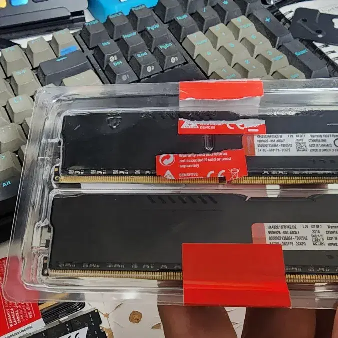 킹스톤 퓨리ddr4 32gb(16x2),킹스톤16gb ddr4 3200