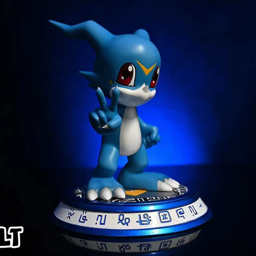 (in kind)Kidult V-Veemon Resin DigimonfiguresDigimonResin Power Digimon