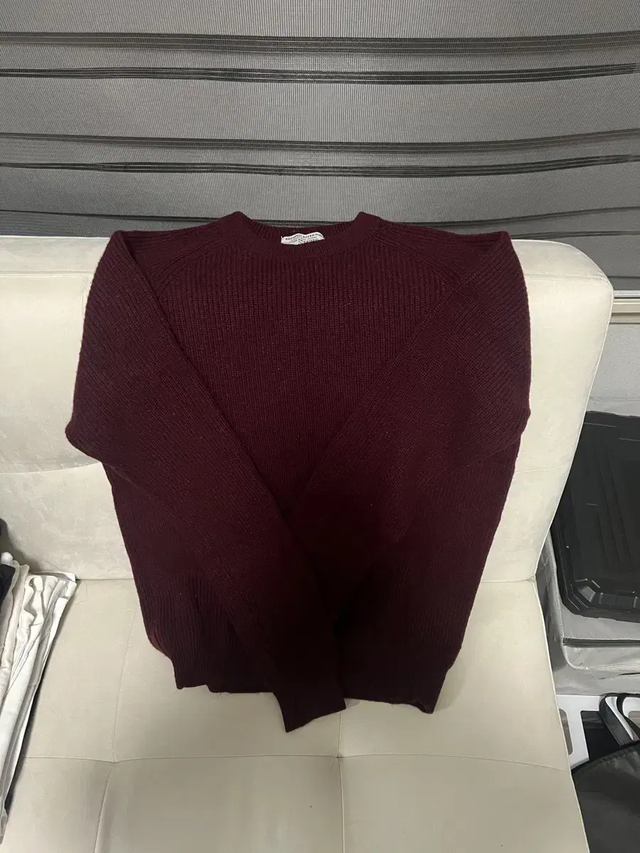 Navy Knit / Wine