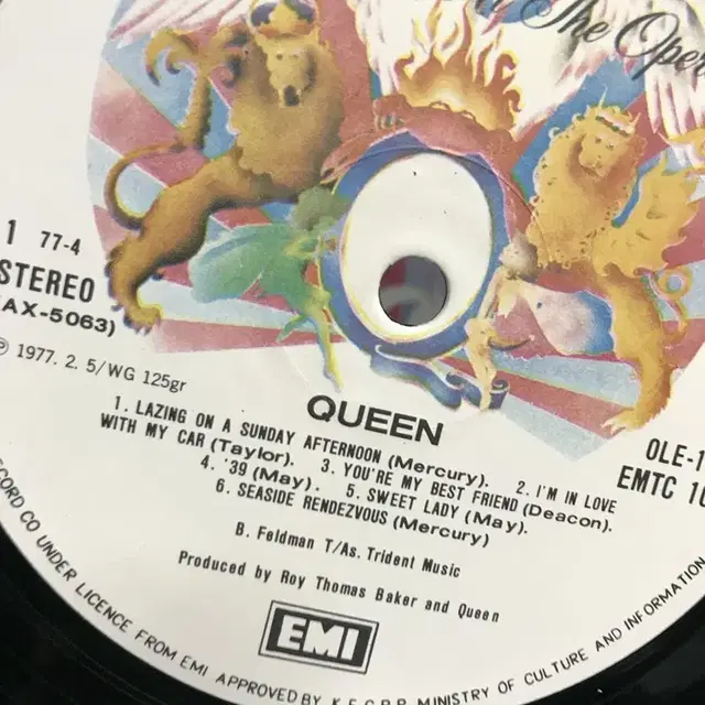 QUEEN  LP / AA2145