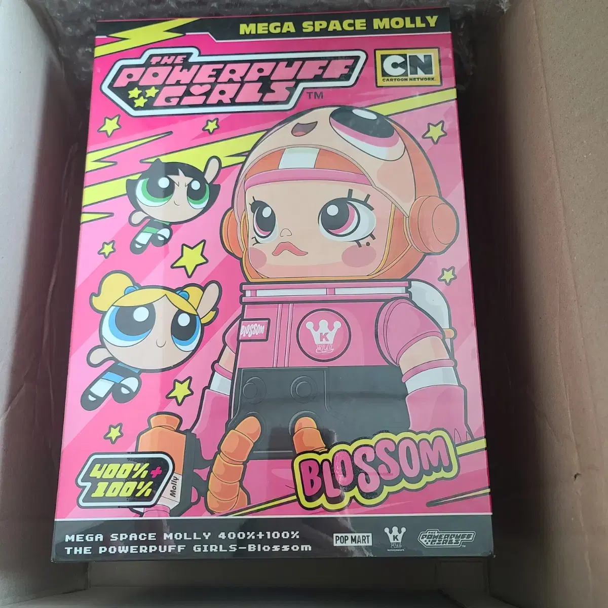 Unsealed) Pop Mart SpaceMolly Powerpuff Girls 400% +100