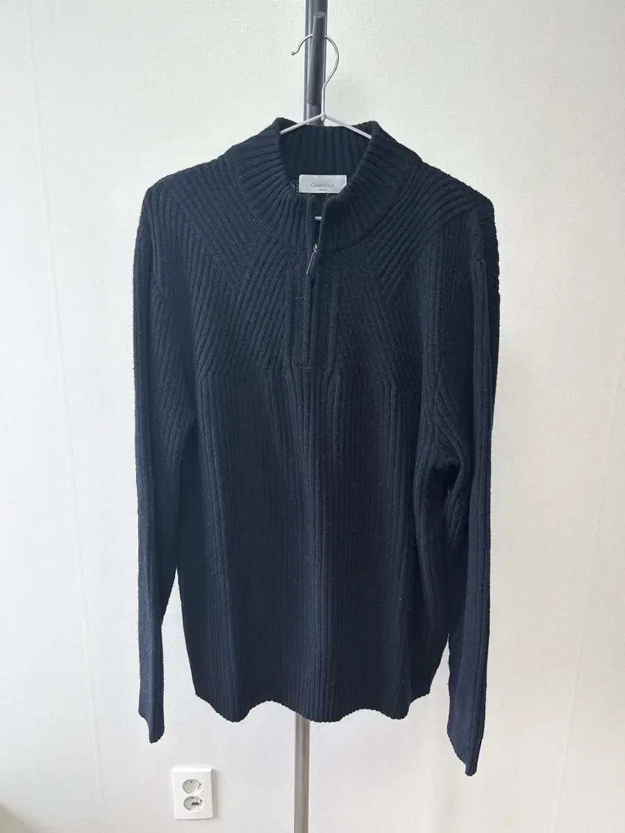 Men's knit vahn zip-up sweater for Cellepsharp