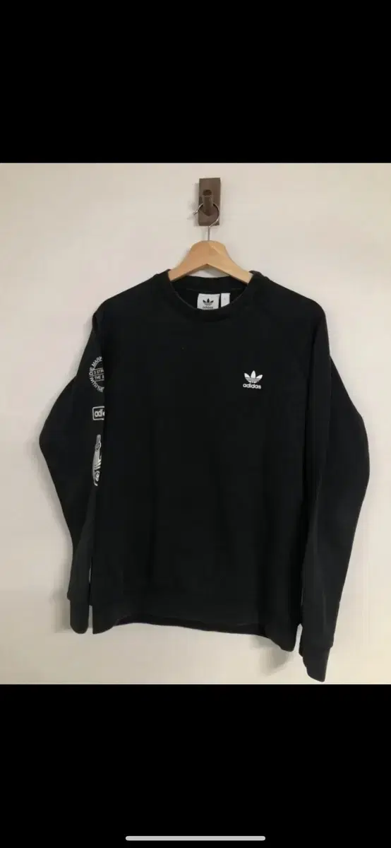 (100) Adidas Graphic Tops