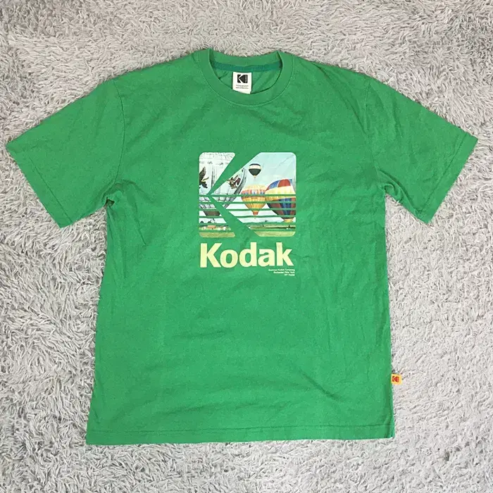 100% Kodak Short Sleeve Round Neck T-Shirt