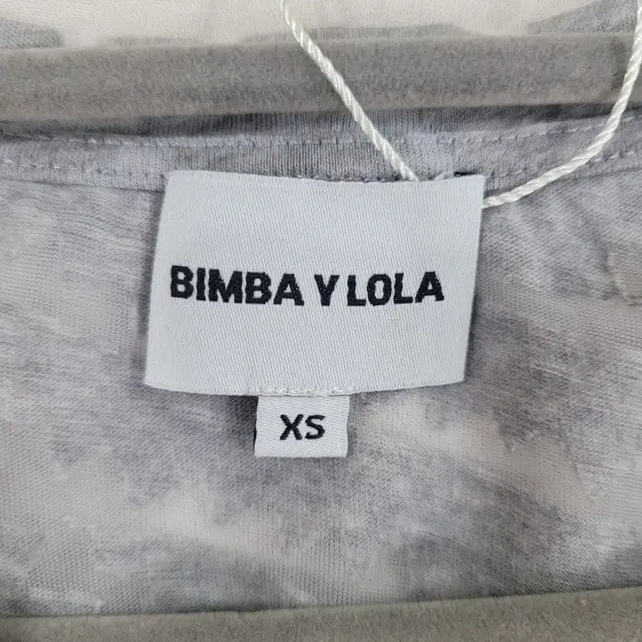 빔바이 롤라 BIMBA Y LOLA 시스루 반팔티 XS