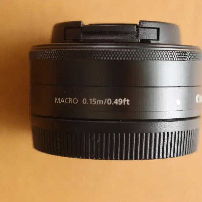 EF-M 22mm F2 STM