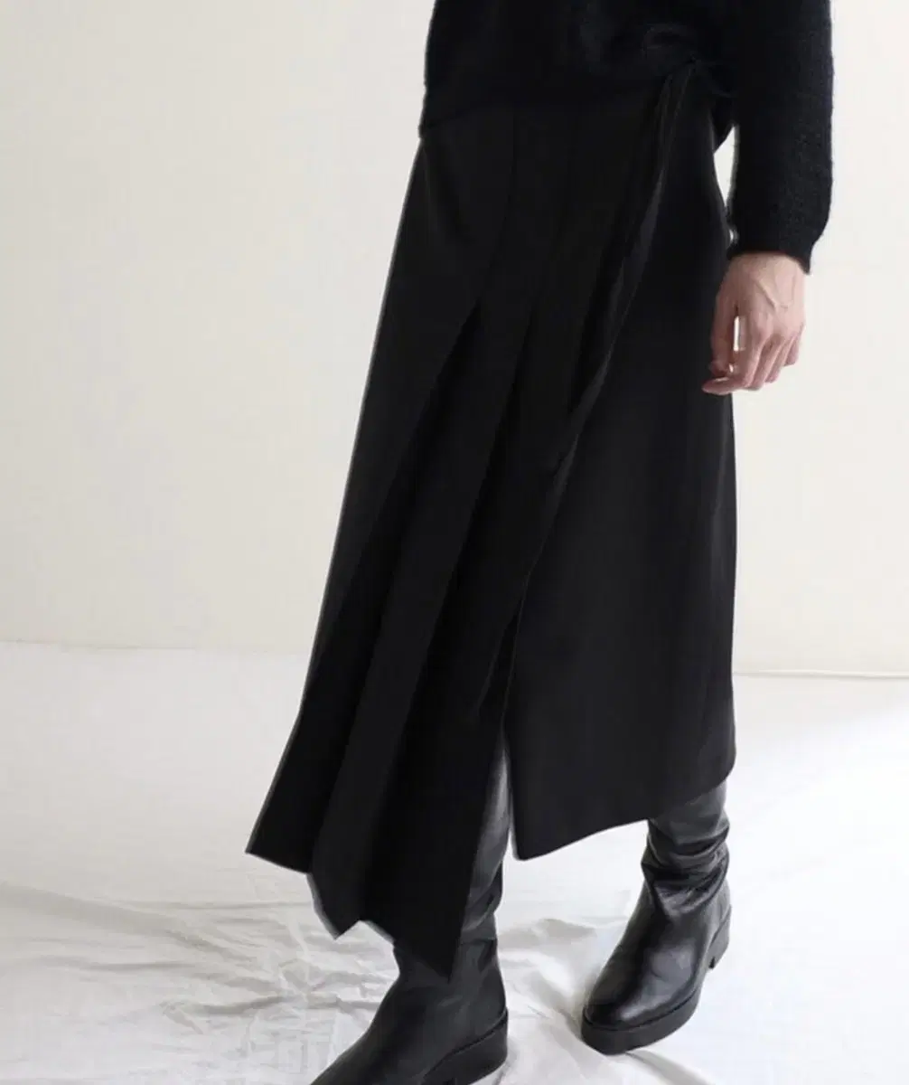 vartist roy wrap skirt 바티스트 로이 랩 스커트 판매