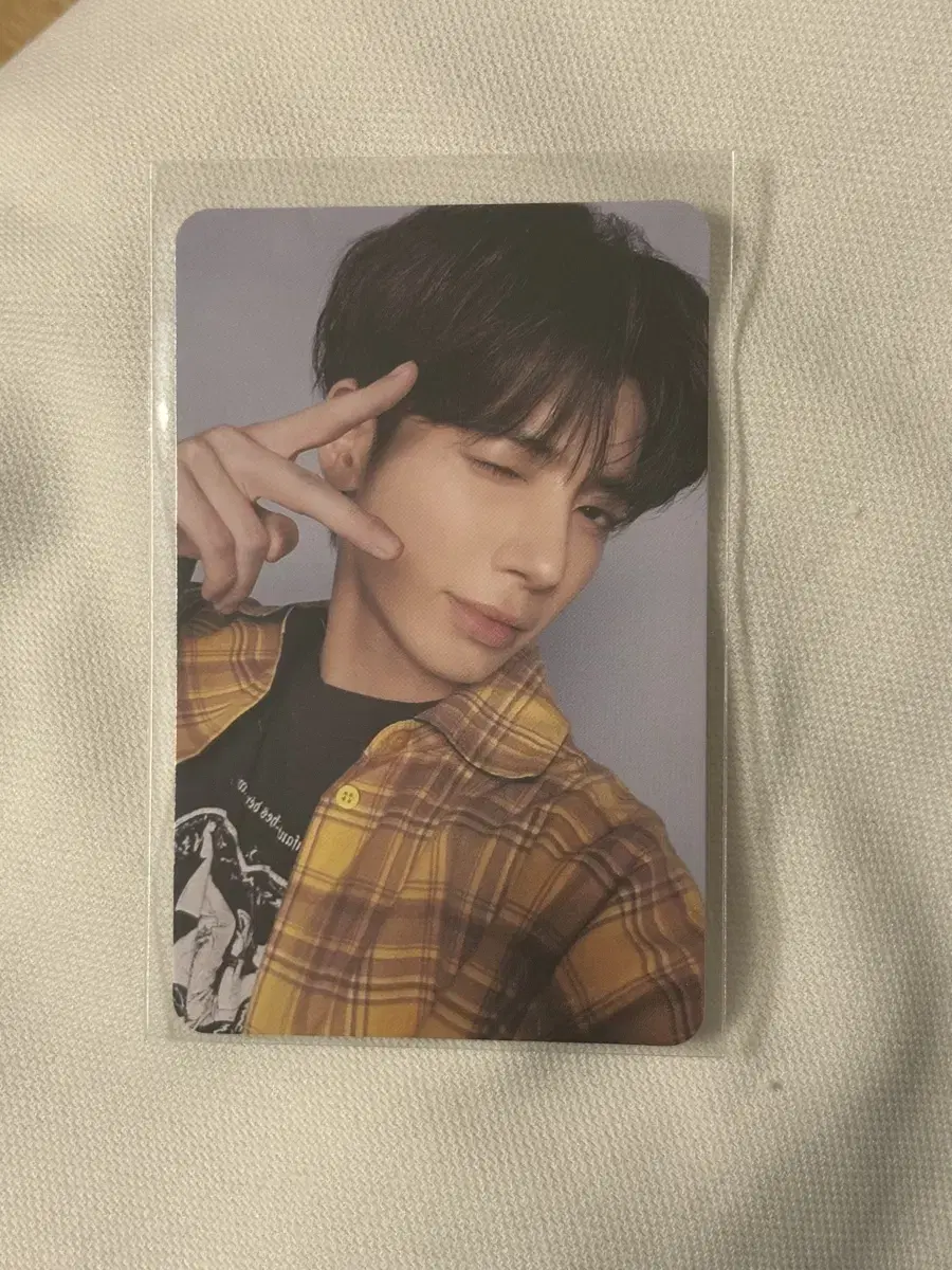 Taehyun photocard Déjà vu album