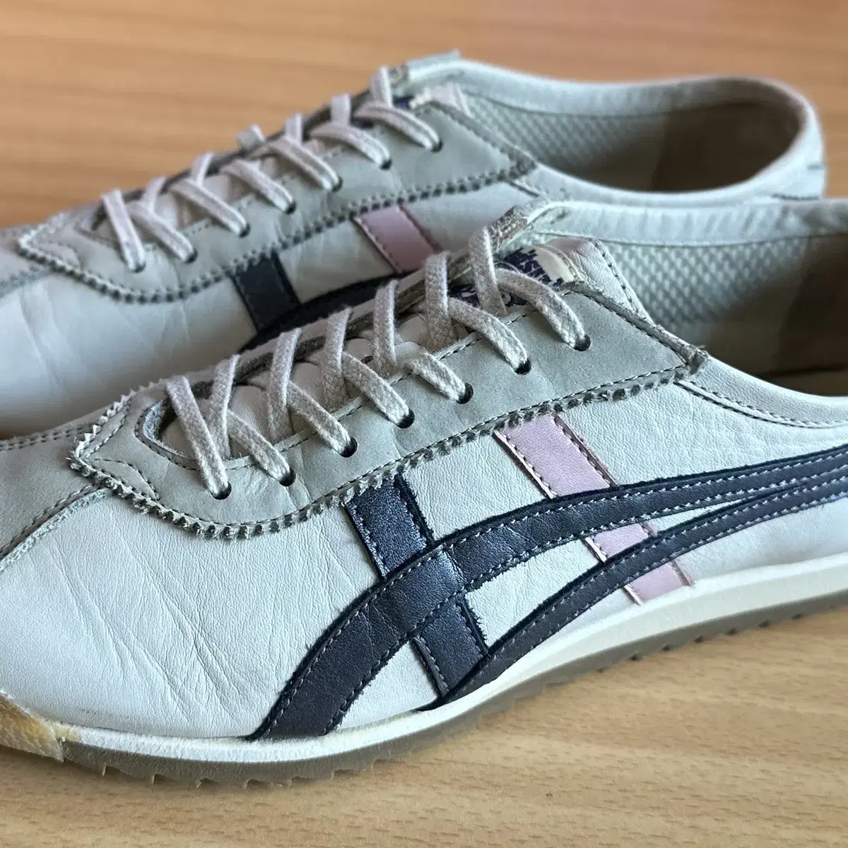 ONITSUKA TIGER LIMBER 66 PRESTIGE