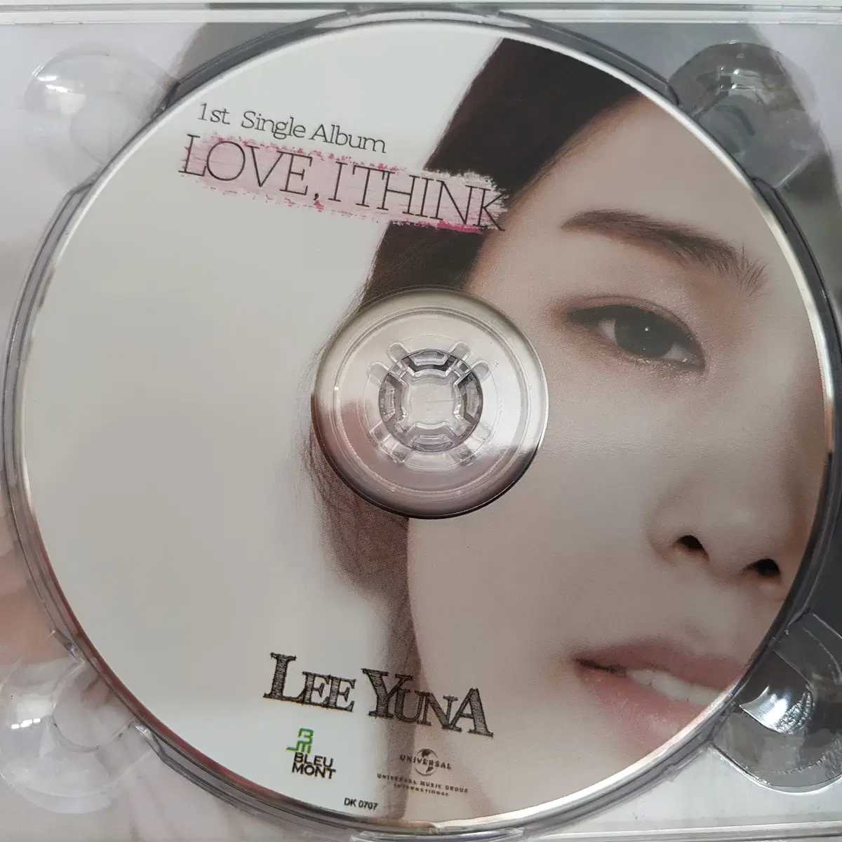 이윤아-love, i think CD