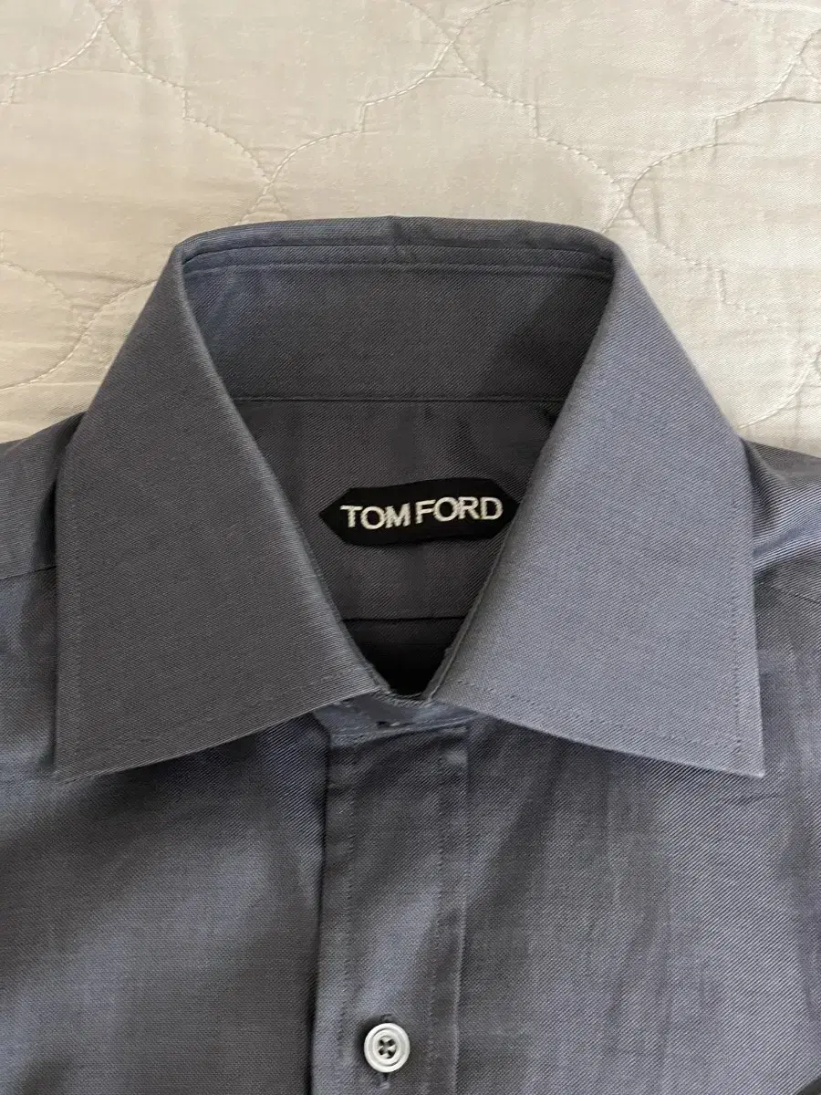 Tom Ford shirt new, size 40