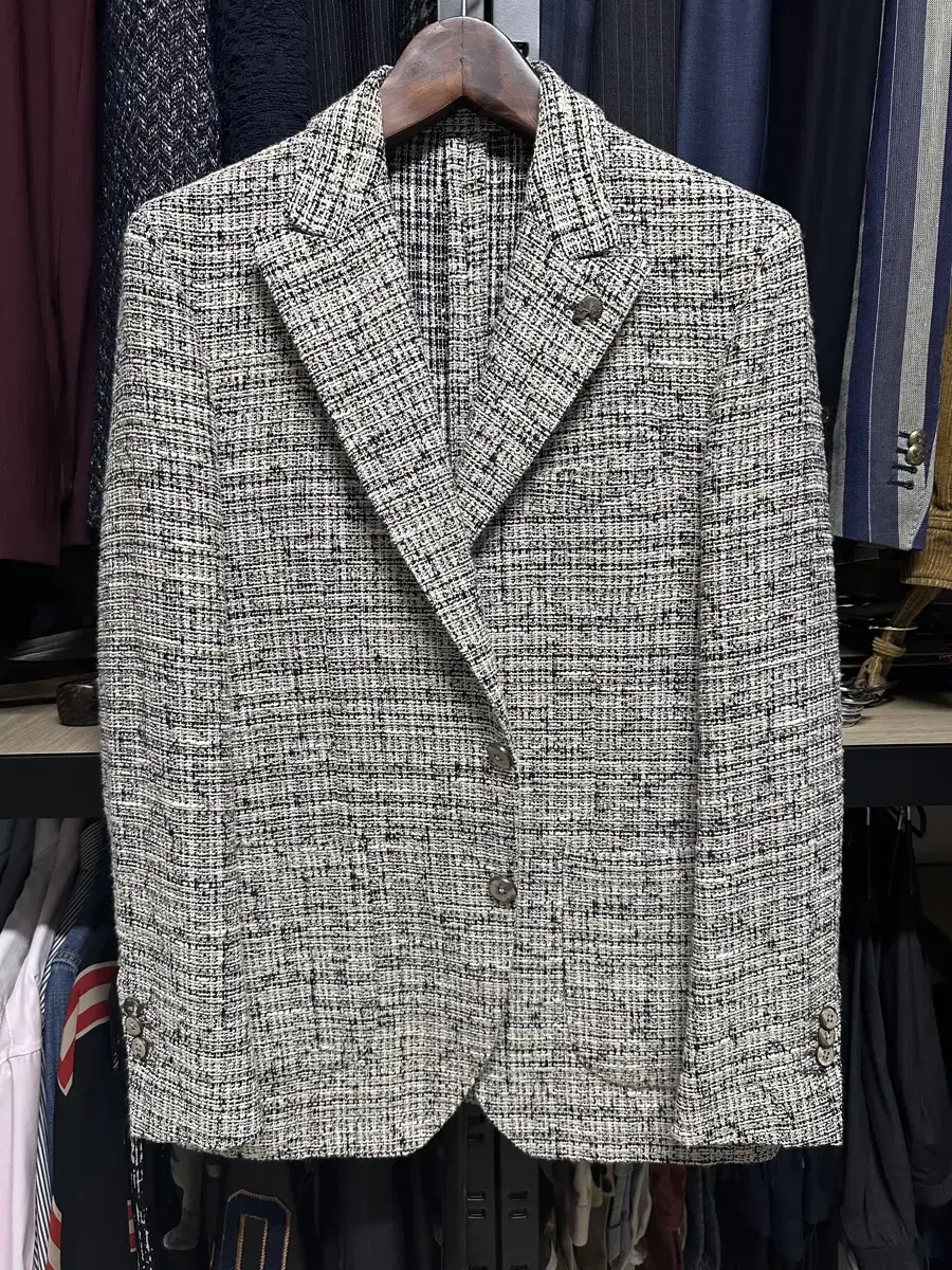 Gabrielfasini blazer jacket (48) for sale!