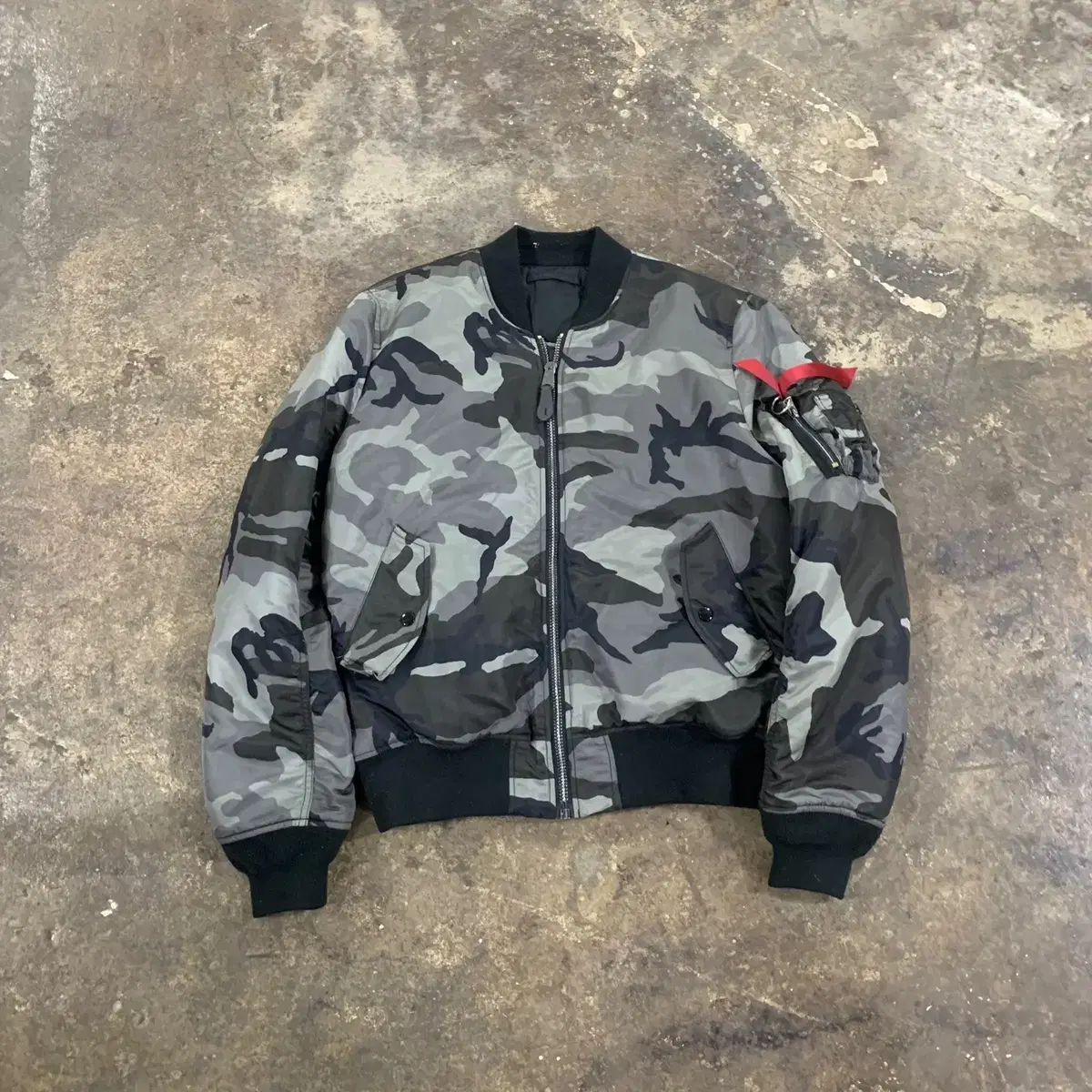 XL Alpine Industry Camo MA-1/W006