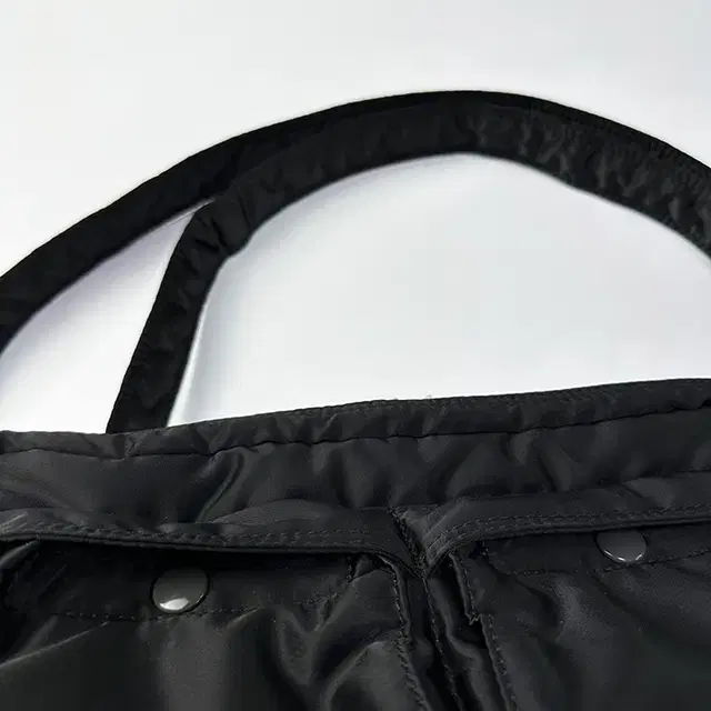 PORTER TANKER SHOULDER BAG (L) 포터 탱커 숄더백