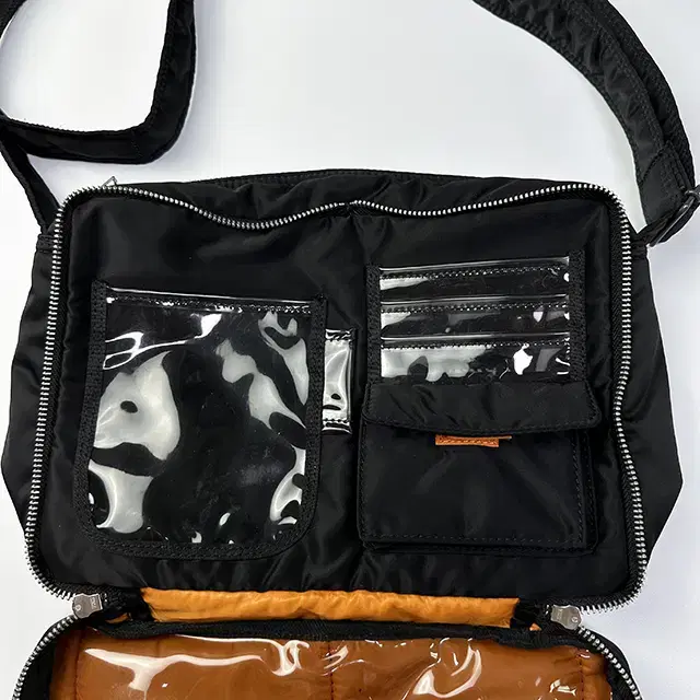 PORTER TANKER SHOULDER BAG (L) 포터 탱커 숄더백