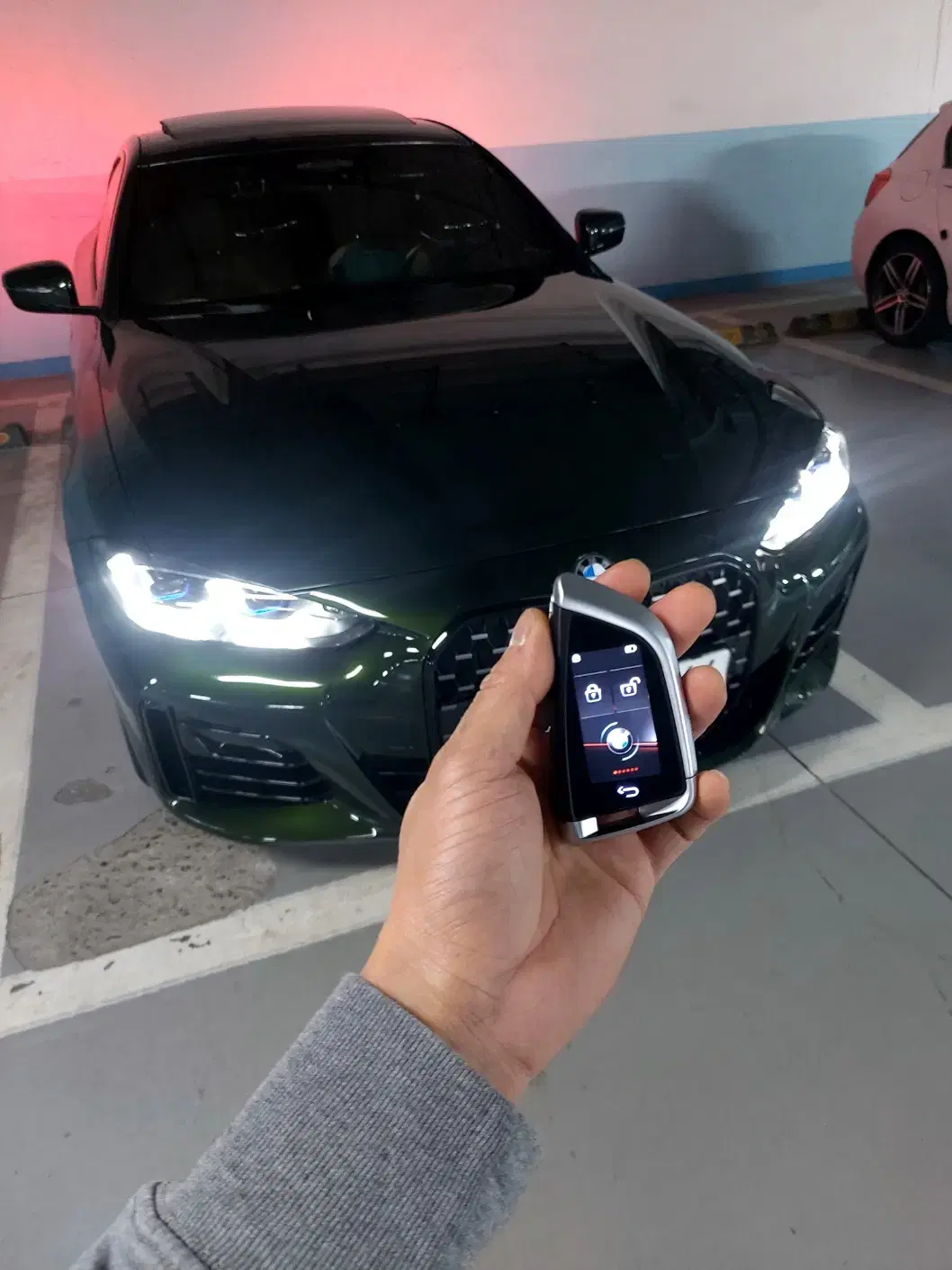 BMW G바디 스페어키로 최신형 LCD 디지털키 2가지 TYPE 추가제작