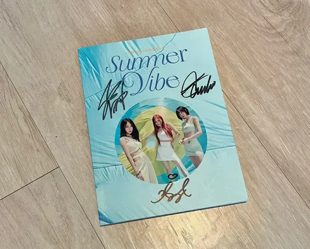 비비지 친필 사인 summer vibe 앨범 판매